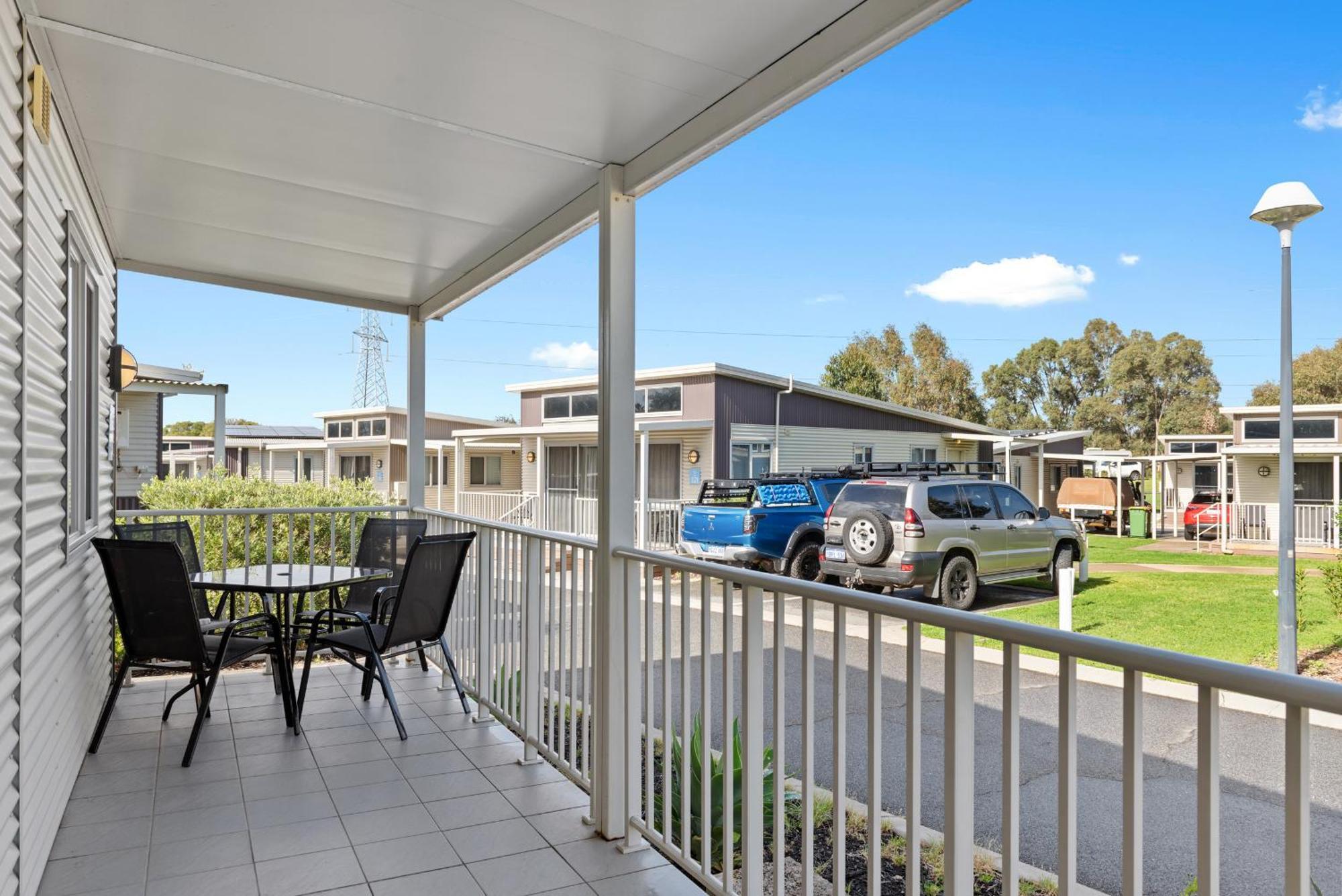 Discovery Parks - Swan Valley Hotel Caversham Quarto foto